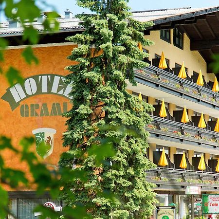 Hotel Berghof Graml Hallwang Exterior photo